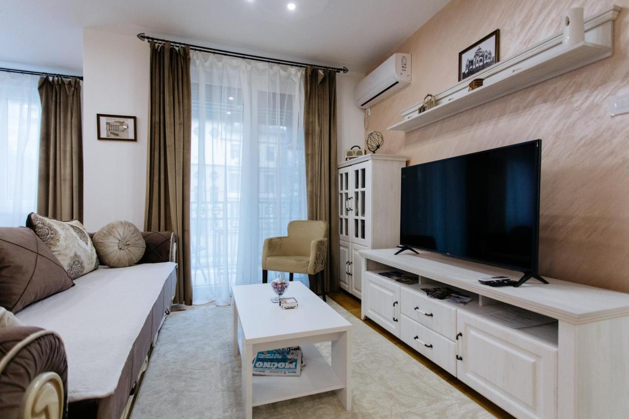 Apartman Kristina 4* Суботица Экстерьер фото